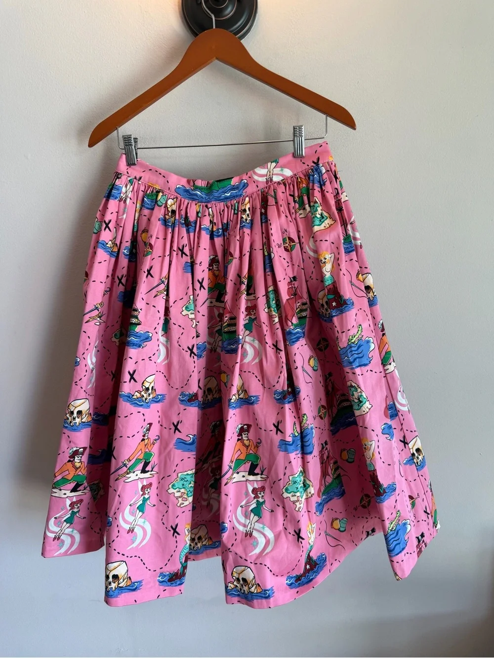 Pinup Couture Disney Parks Peter Pan Neverland Pirate Map Pink Swing Skirt L NWT